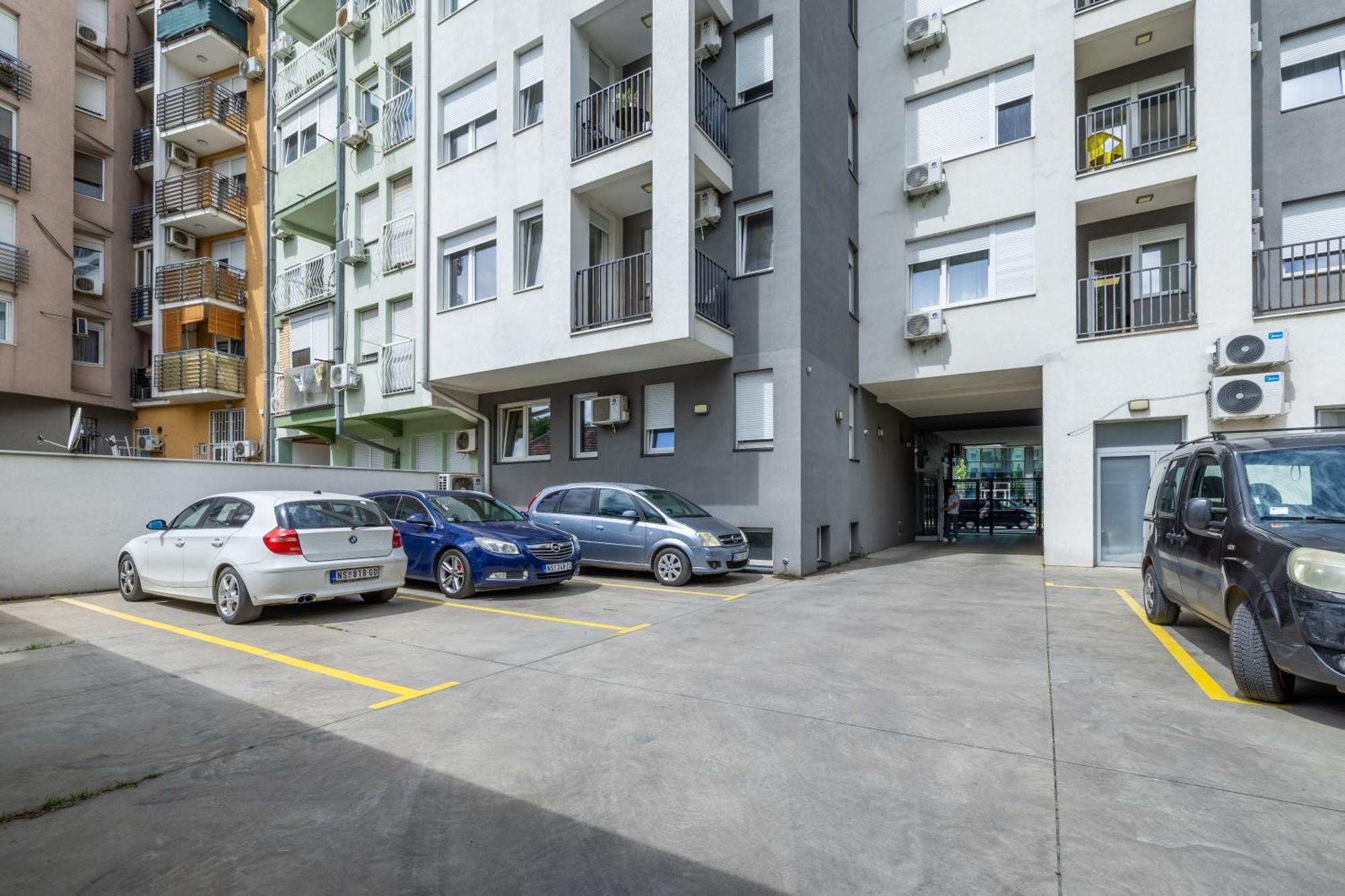Arena Big Luxury Apartments Novi Sad Exterior foto